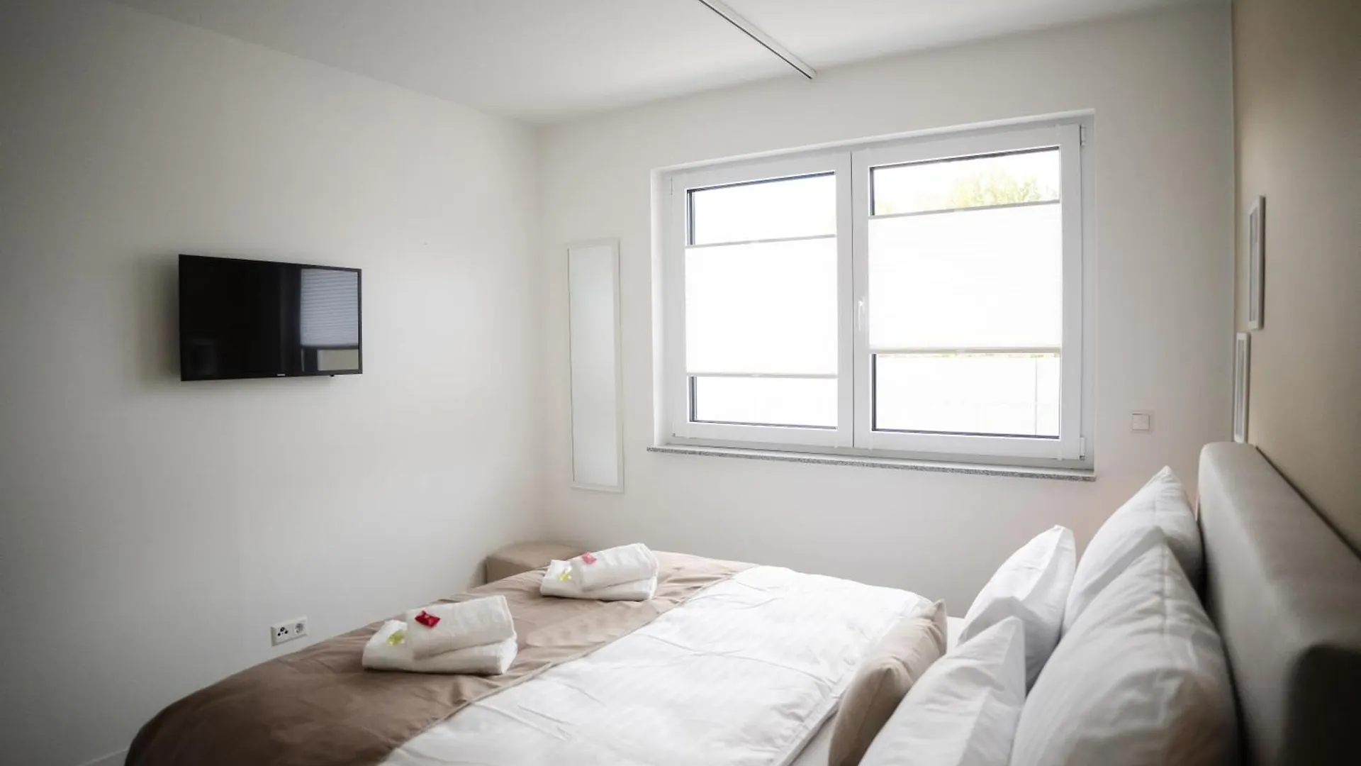Apartmán Lamiacasa Grande 140Qm Family-Business Groups-Airport-Fair-Uni-Base Štutgart 0*,